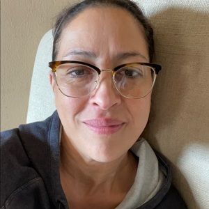 Meet your Posher, Theresa